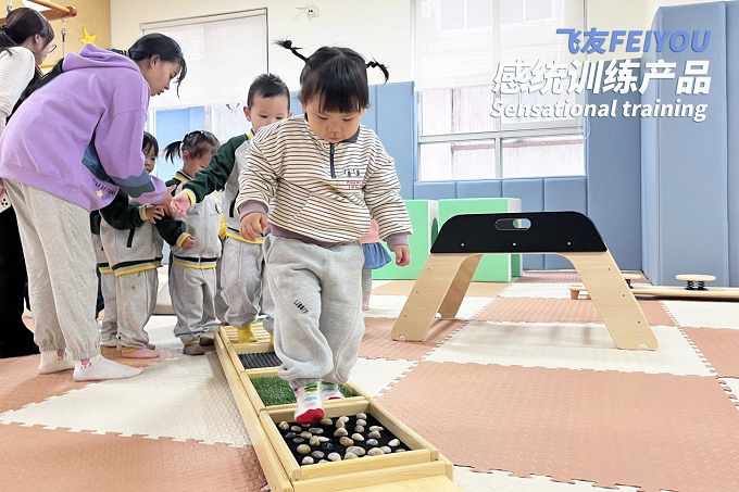幼儿园玩教具在幼儿教育中的作用及意义