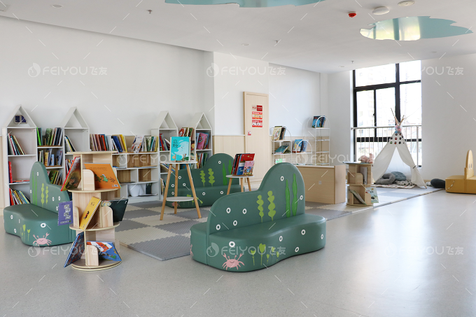 幼儿园在购置这些木质家具时应该如何来辨别好坏呢